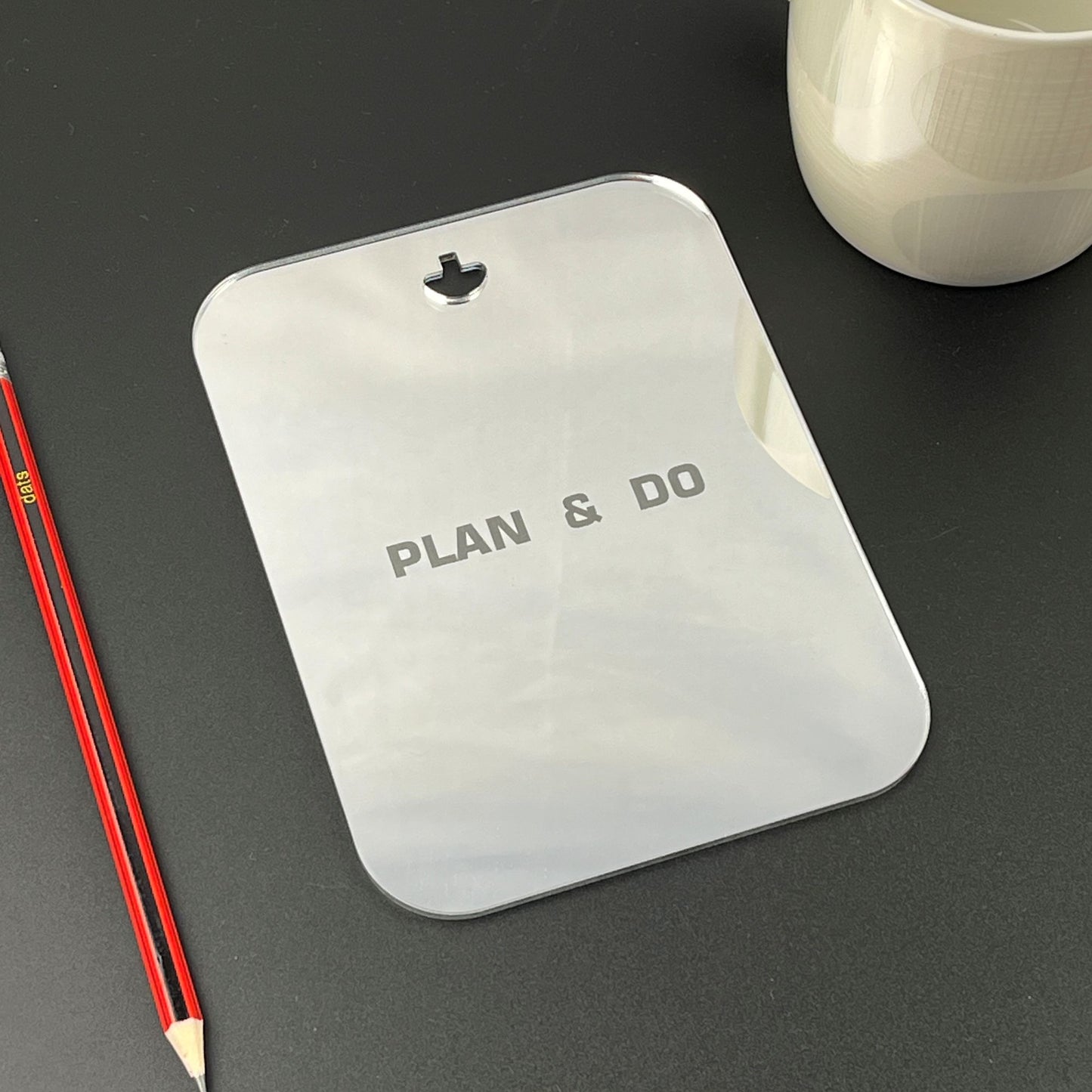 Acrylic Wall Mirror – Safe, Lightweight and Customizable