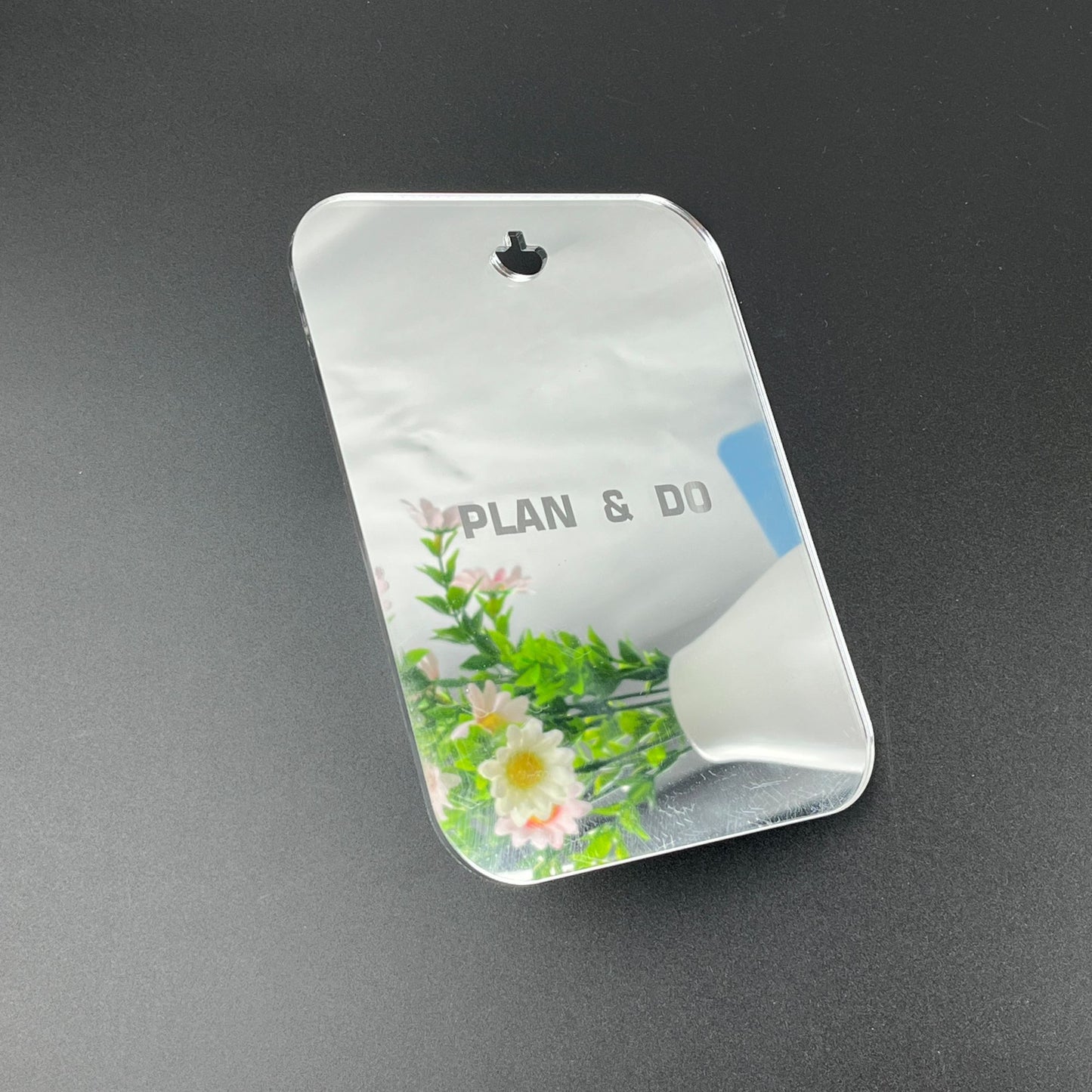 Acrylic Wall Mirror – Safe, Lightweight and Customizable