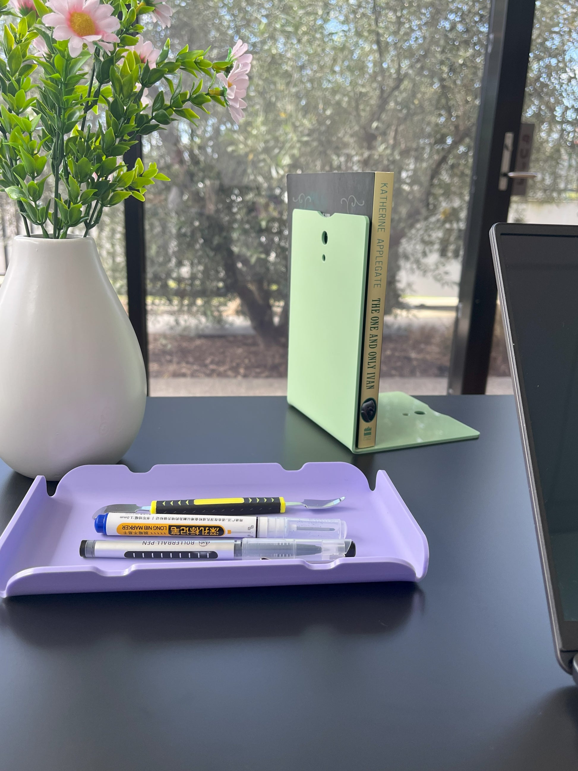 pen tray vmake
